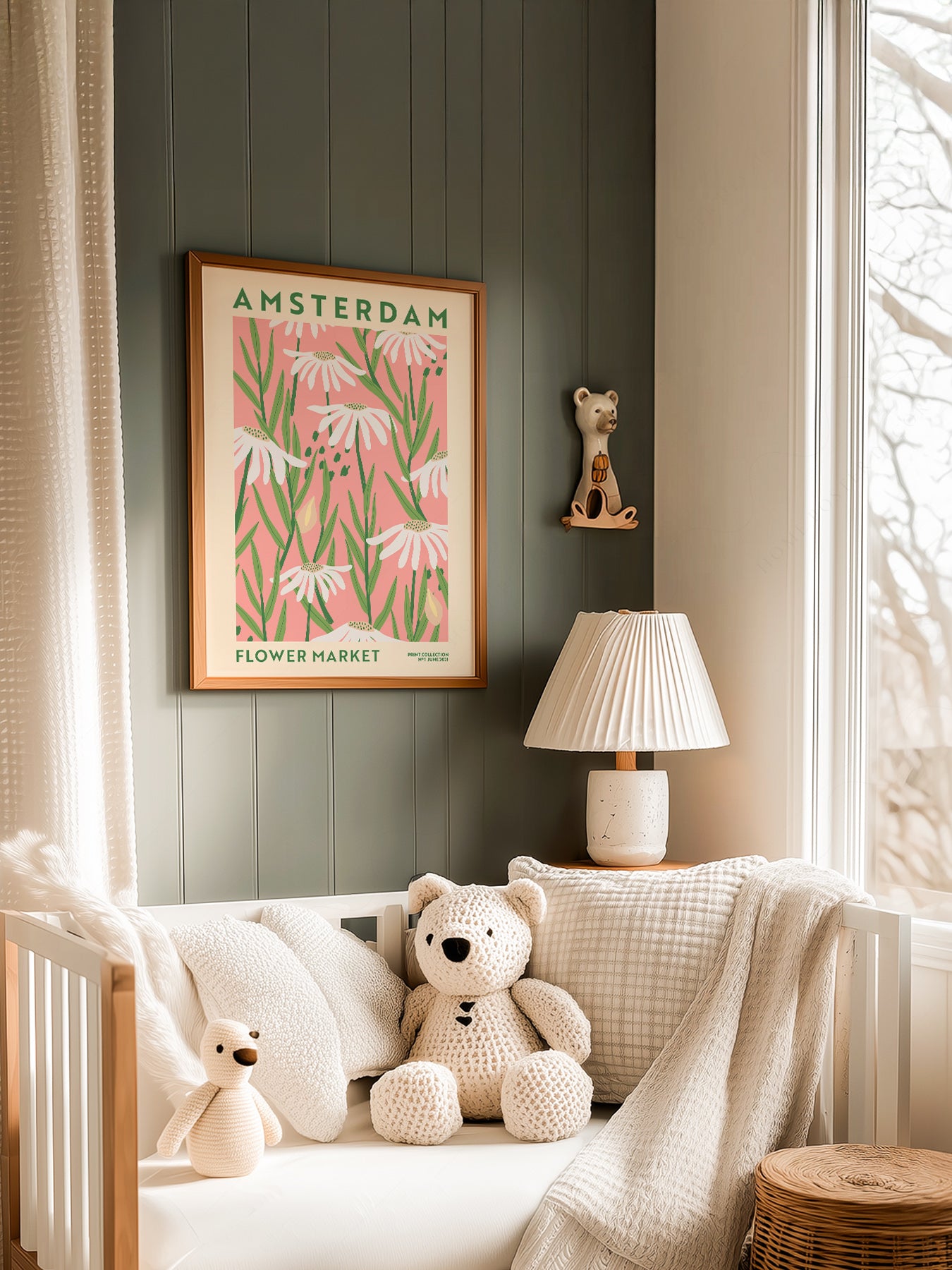 Amsterdam Flower Market in a light-filled Japandi-inspired living space