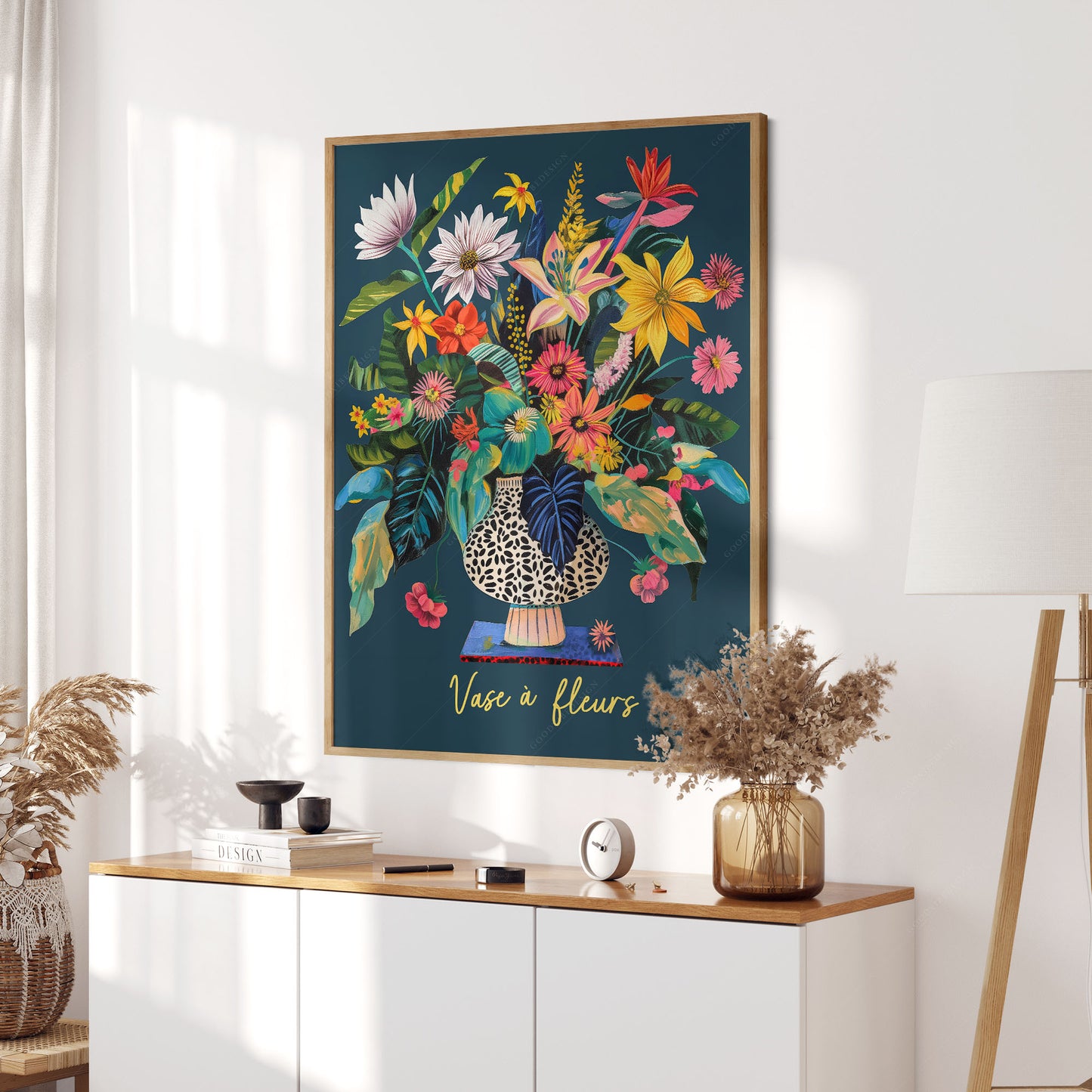 Modern Flower in Vase Illustration, Vibrant Colors